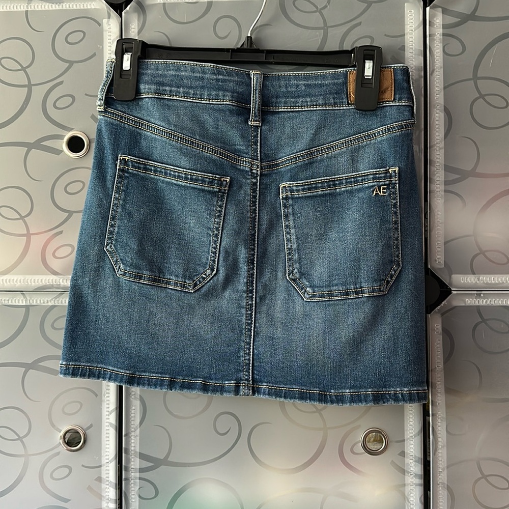 American Eagle Denim Mini Skirt - Picture 2 of 4